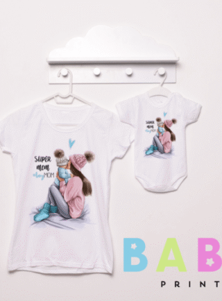 Комплект тениски за майка и момче.